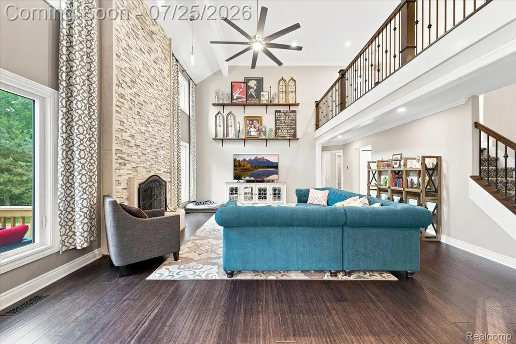 61076 Miriam Drive Washington Township MI 48094