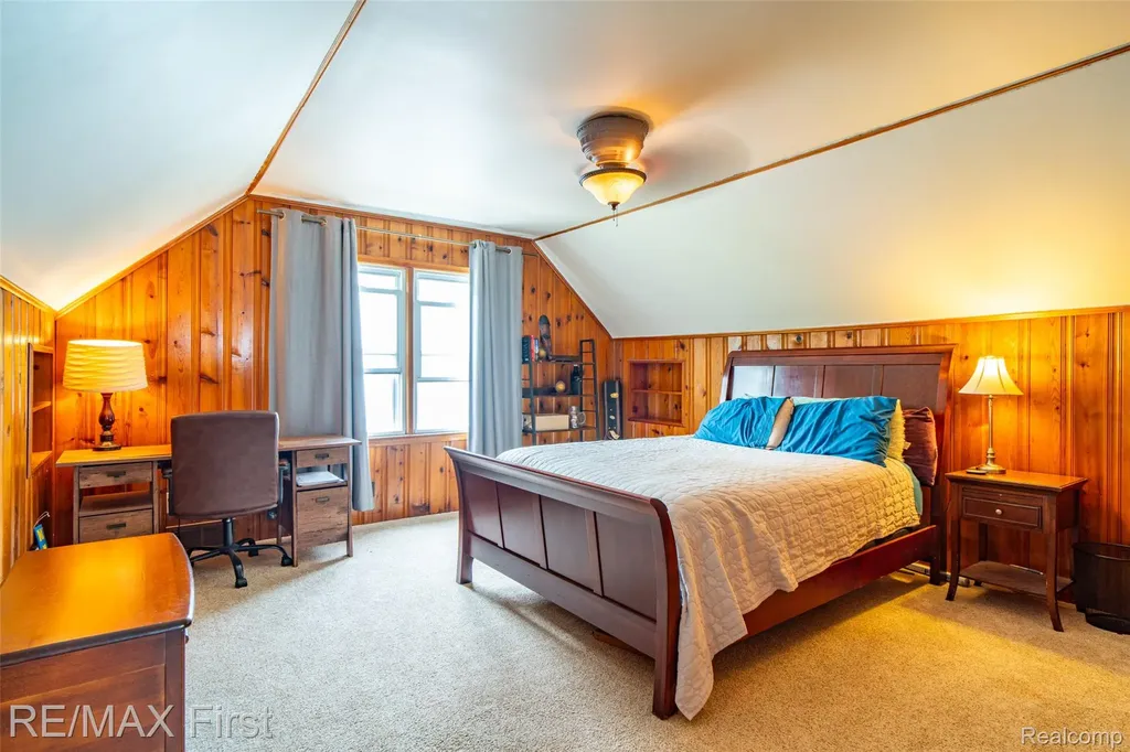 18223 Audette Street Dearborn City MI 48124
