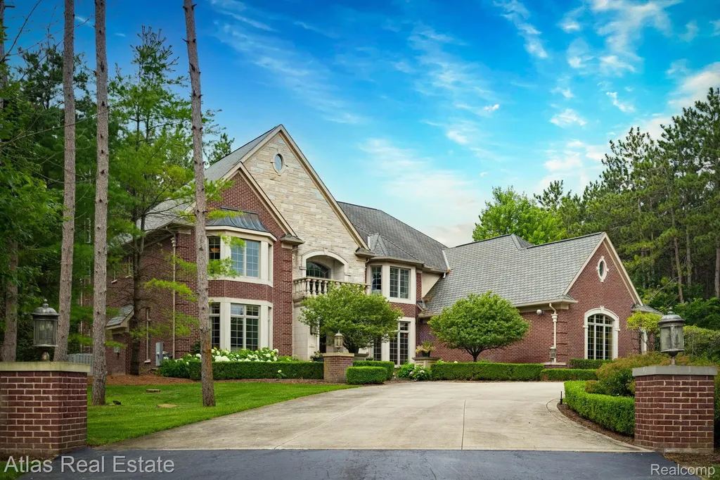10380 S S. State Road Atlas Township MI 48438