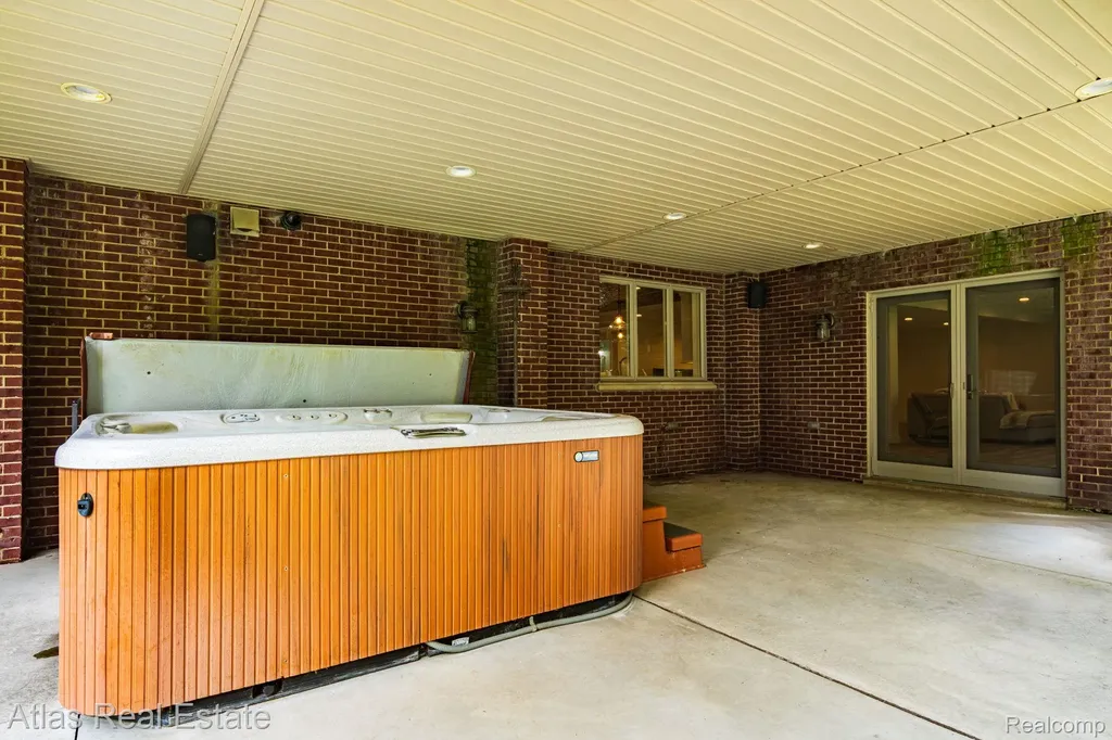 10380 S S. State Road Atlas Township MI 48438
