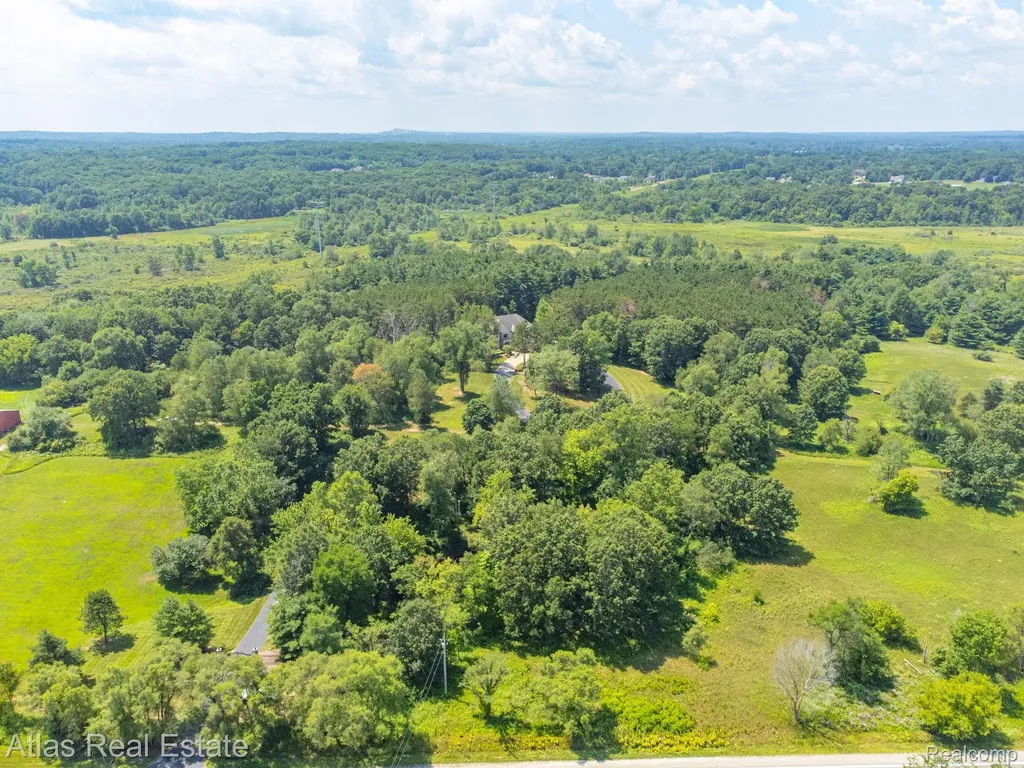 10380 S S. State Road Atlas Township MI 48438