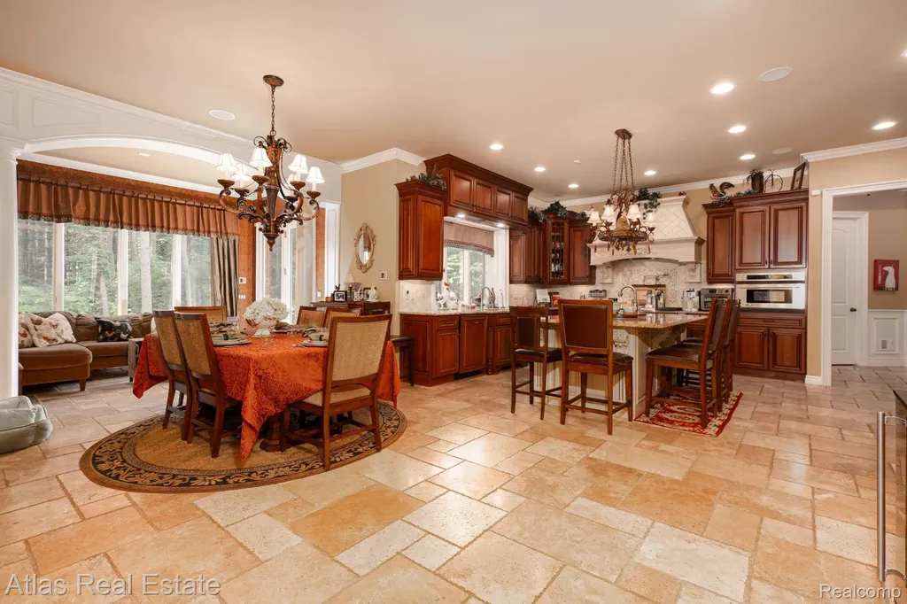 10380 S S. State Road Atlas Township MI 48438
