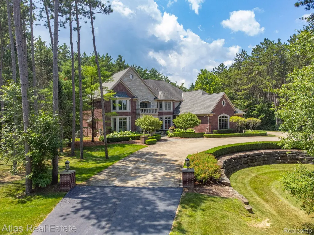 10380 S S. State Road Atlas Township MI 48438