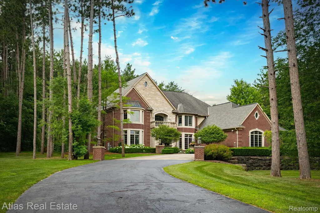 10380 S S. State Road Atlas Township MI 48438