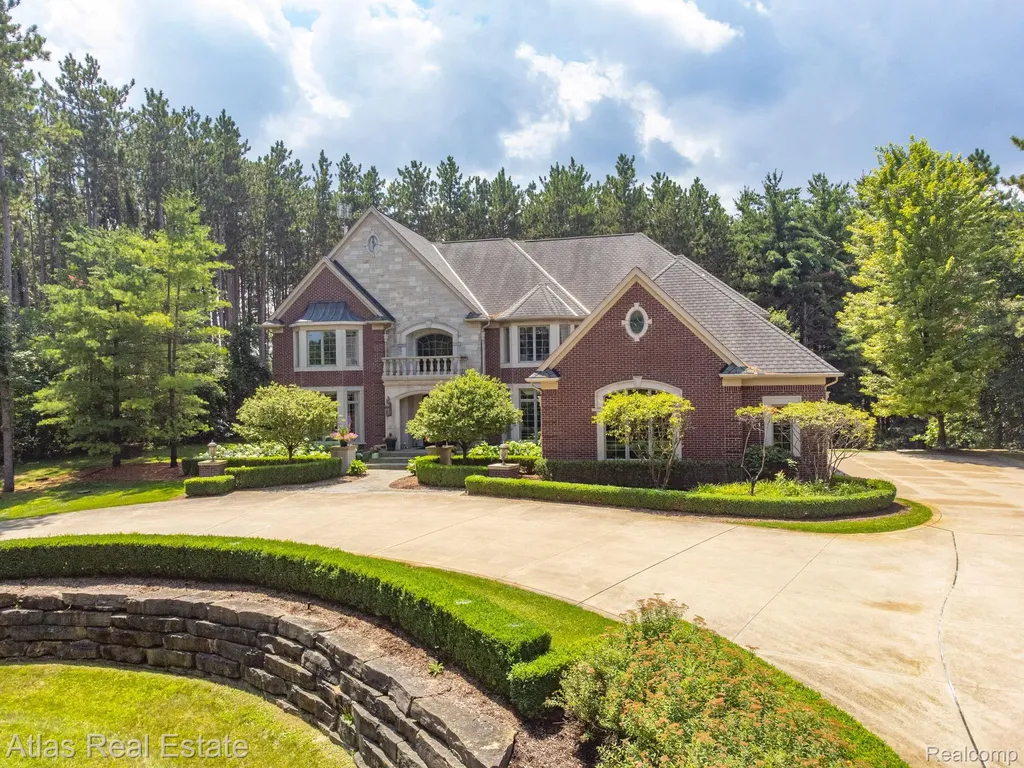10380 S S. State Road Atlas Township MI 48438