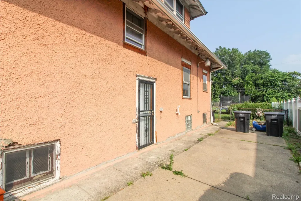 1332 Seward Street Detroit City MI 48202