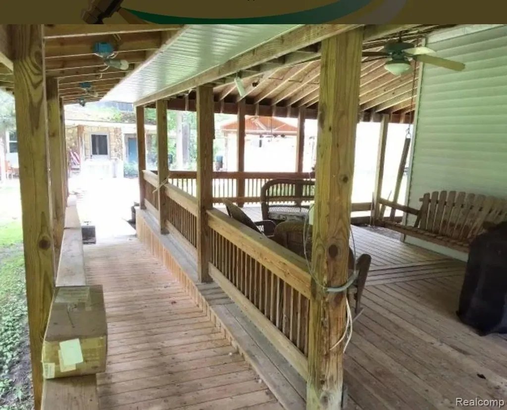 2040 Golf Course Road Clay Township MI 48028
