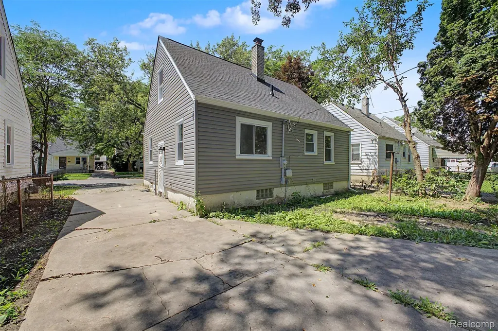 8300 Stout Street Detroit City MI 48228
