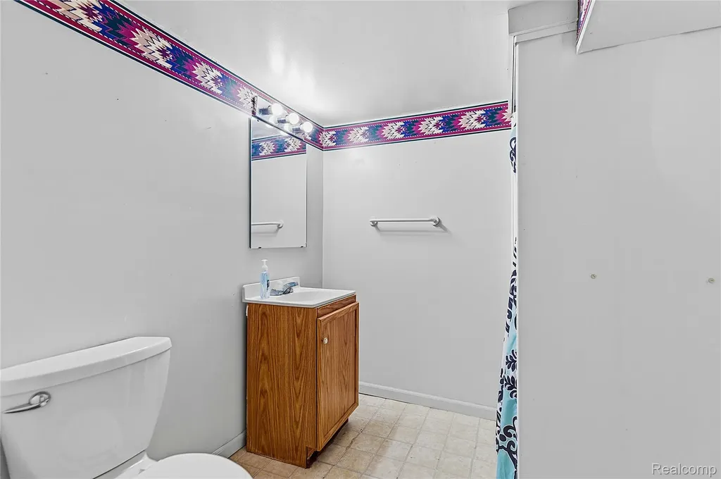 3403 Ardreth Drive Waterford Charter Township MI 48329