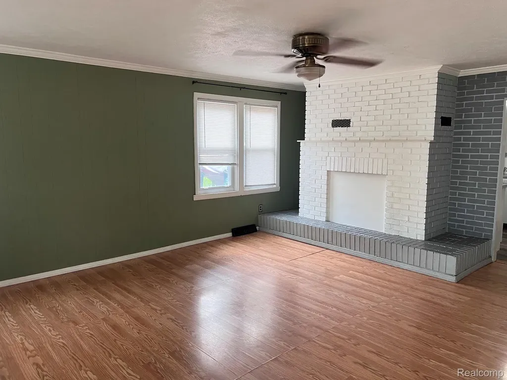 6319 S Washington Avenue Lansing City MI 48911