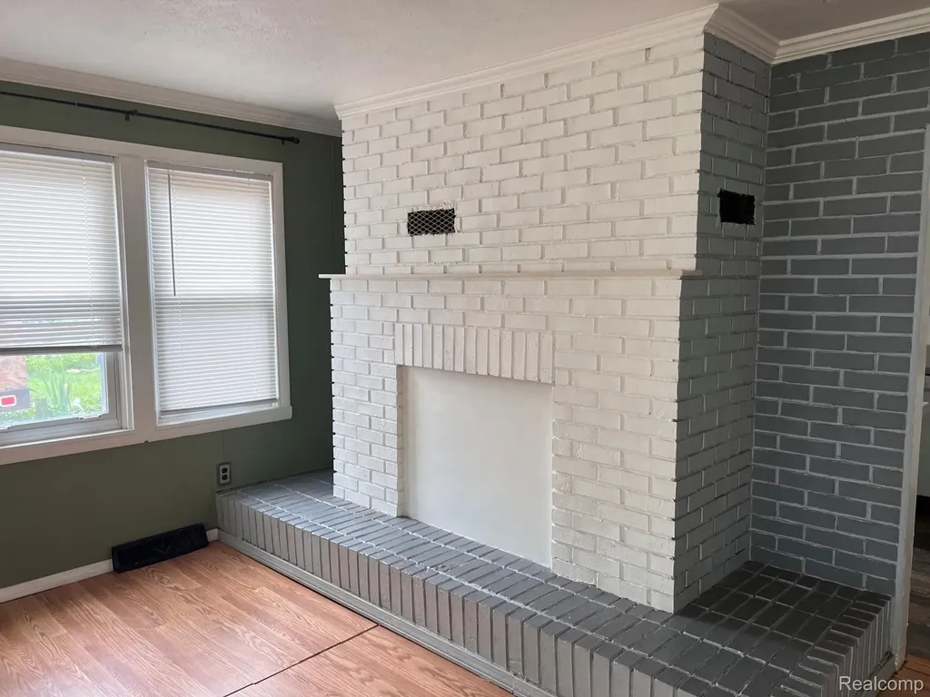 6319 S Washington Avenue Lansing City MI 48911