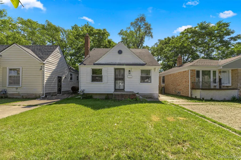 8658 Stahelin Avenue Detroit City MI 48228