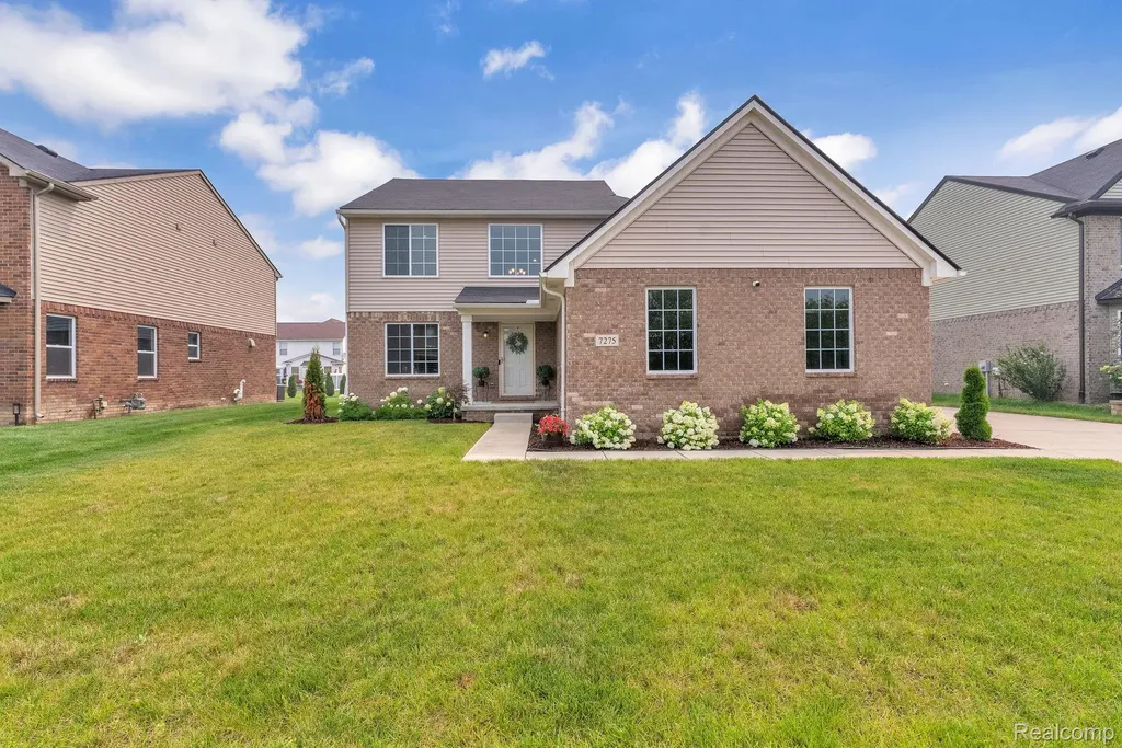 7275 Castell Boulevard Van Buren Charter Township MI 48111