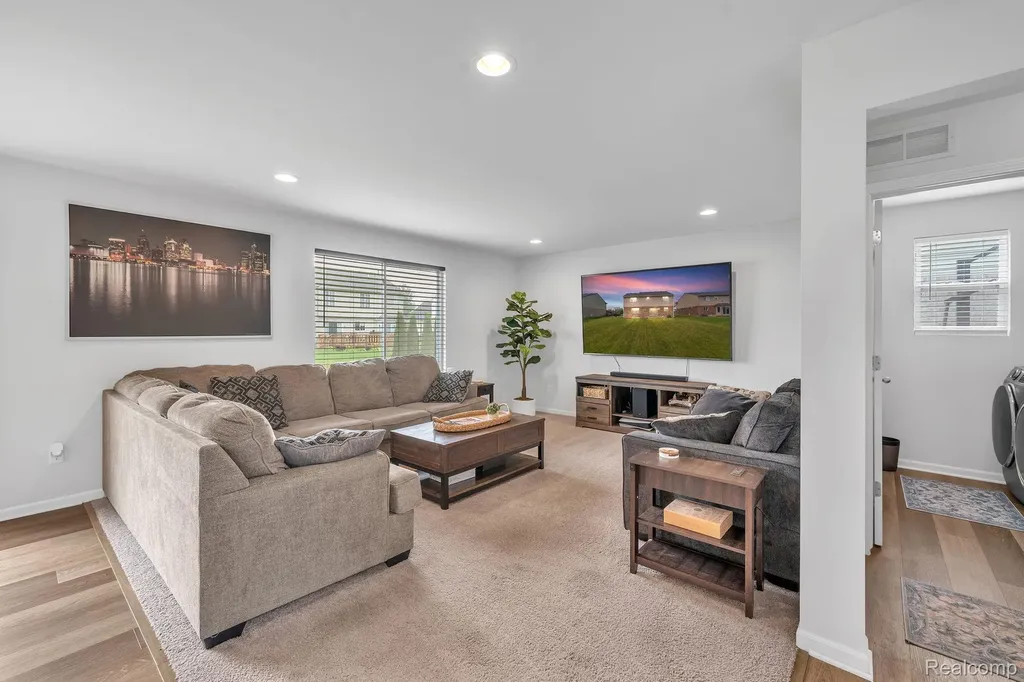 7275 Castell Boulevard Van Buren Charter Township MI 48111