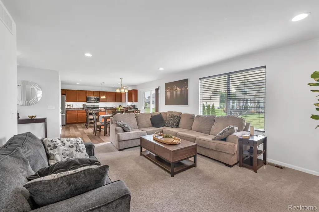 7275 Castell Boulevard Van Buren Charter Township MI 48111