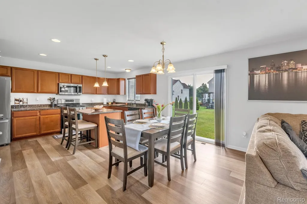 7275 Castell Boulevard Van Buren Charter Township MI 48111
