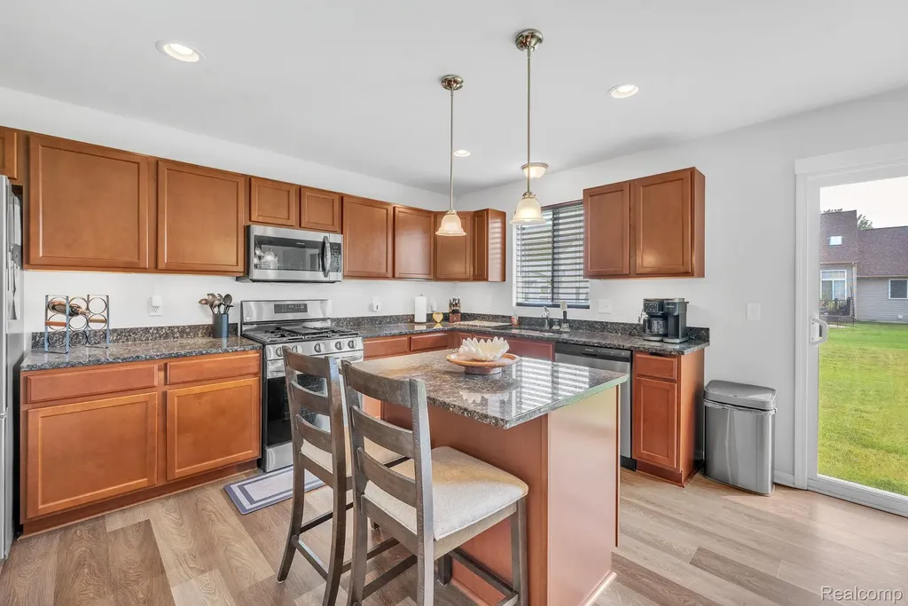 7275 Castell Boulevard Van Buren Charter Township MI 48111