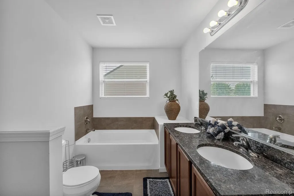 7275 Castell Boulevard Van Buren Charter Township MI 48111