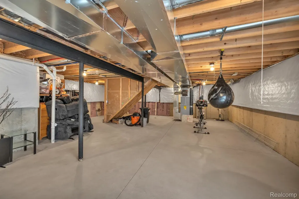 7275 Castell Boulevard Van Buren Charter Township MI 48111