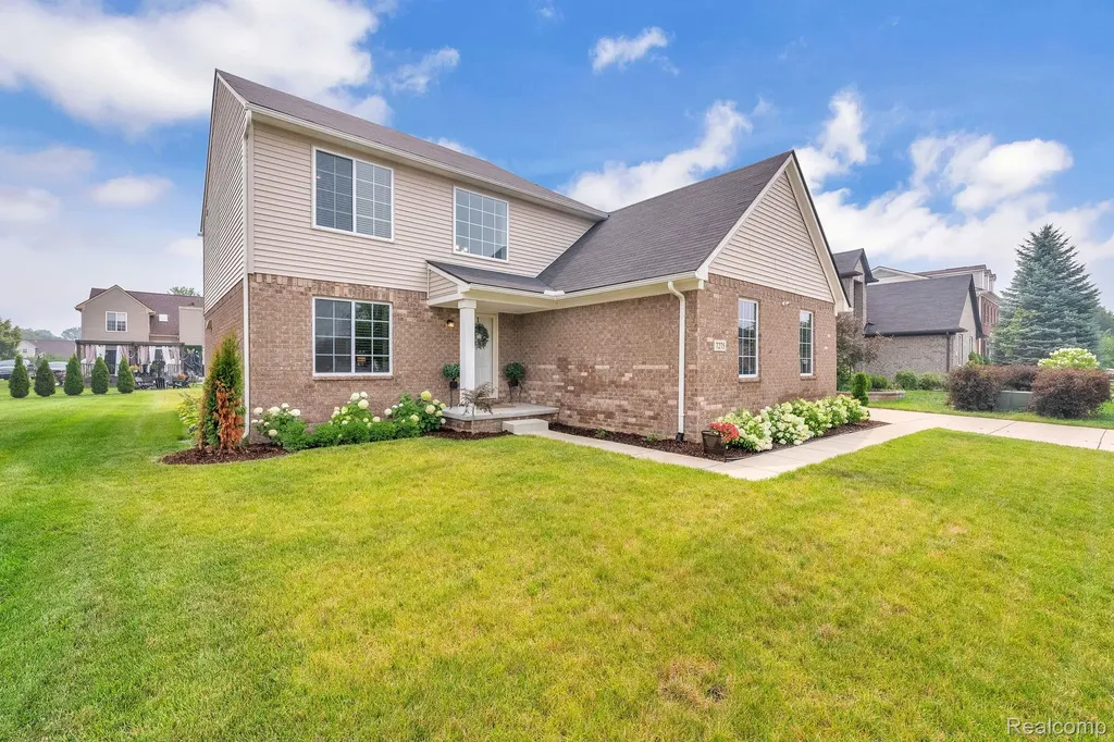 7275 Castell Boulevard Van Buren Charter Township MI 48111