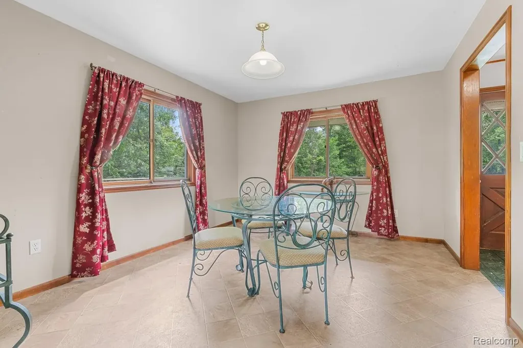 5670 Kinneville Road Onondaga Township MI 48827