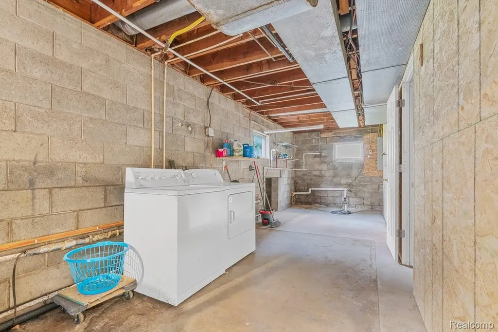 5670 Kinneville Road Onondaga Township MI 48827