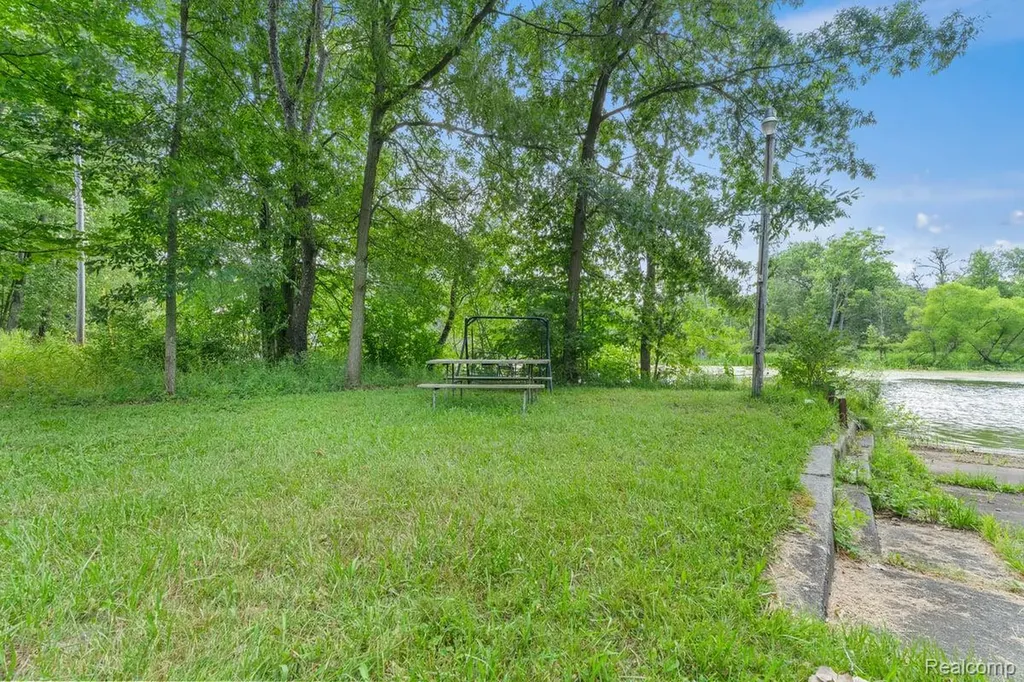 5670 Kinneville Road Onondaga Township MI 48827