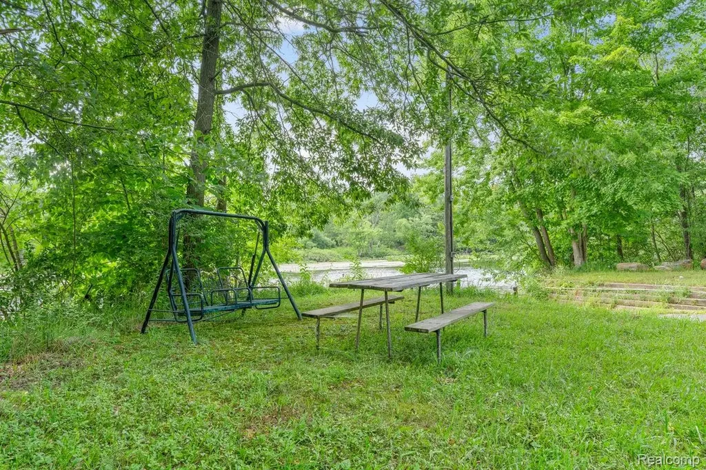 5670 Kinneville Road Onondaga Township MI 48827