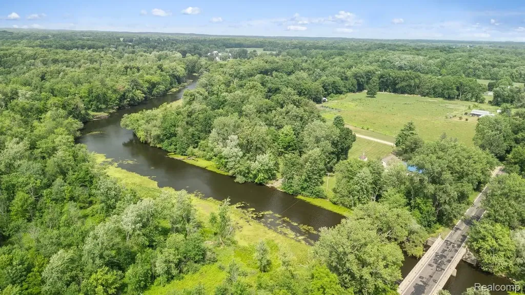 5670 Kinneville Road Onondaga Township MI 48827