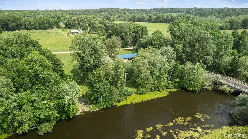 5670 Kinneville Road Onondaga Township MI 48827