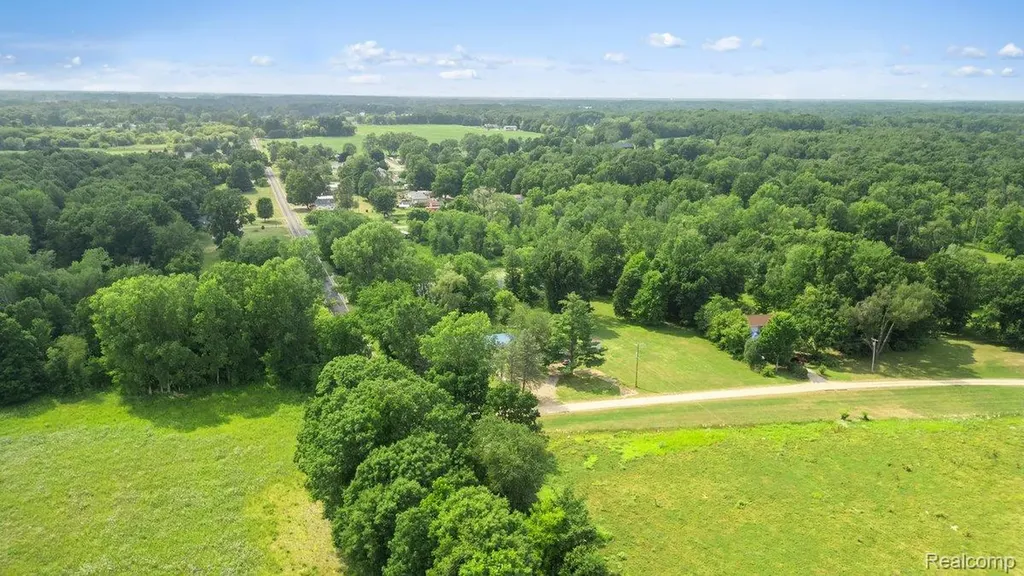 5670 Kinneville Road Onondaga Township MI 48827