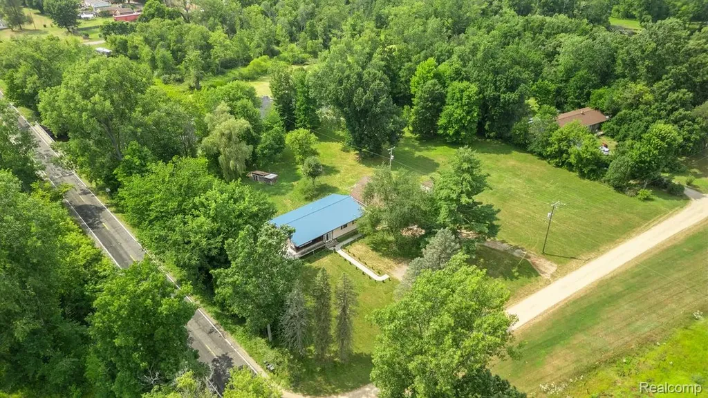 5670 Kinneville Road Onondaga Township MI 48827