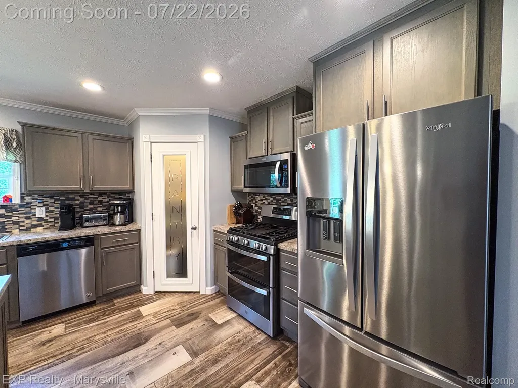 2601 Beach Road Port Huron Charter Township MI 48060