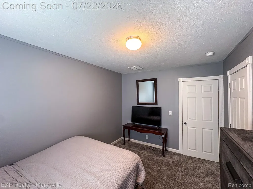 2601 Beach Road Port Huron Charter Township MI 48060