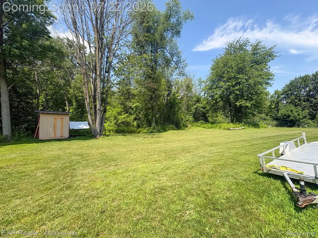 2601 Beach Road Port Huron Charter Township MI 48060