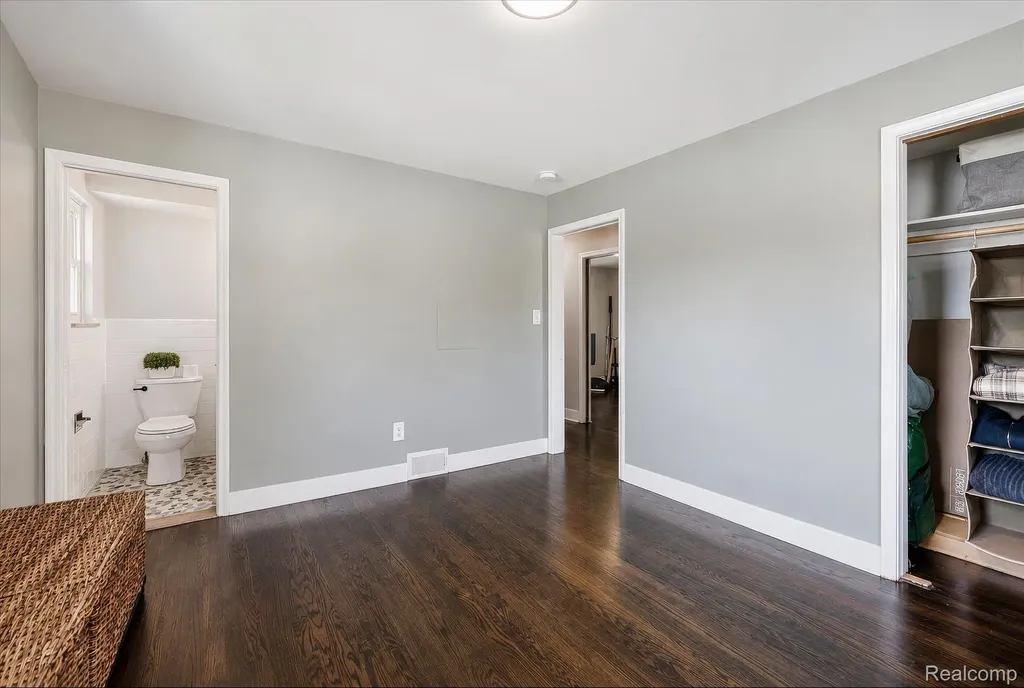 18701 Thomasine Street Clinton Charter Township MI 48036