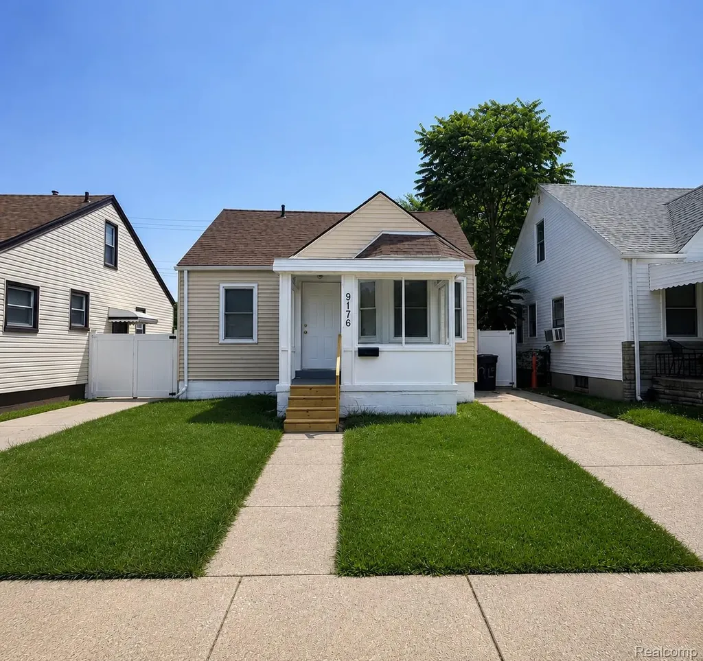 9176 Winthrop Street Detroit City MI 48228