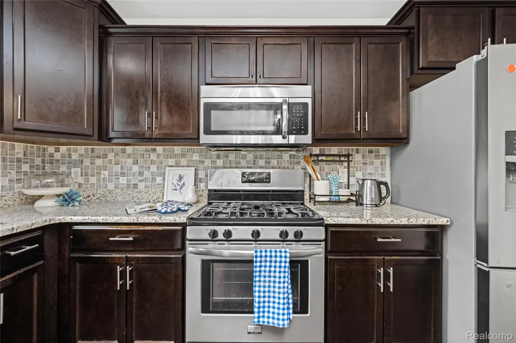 4059 Ash Tree Lane Oceola Township MI 48843