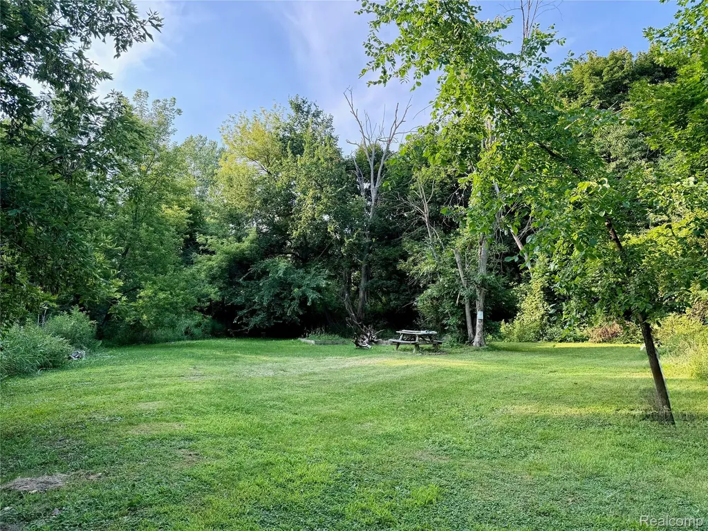7601 W Us Highway 223 Rome Township MI 49221