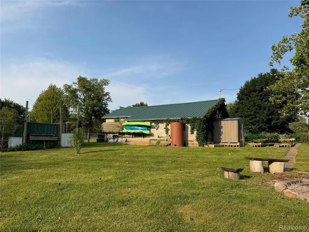 7601 W Us Highway 223 Rome Township MI 49221