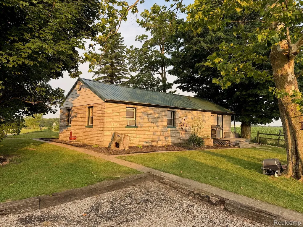 7601 W Us Highway 223 Rome Township MI 49221