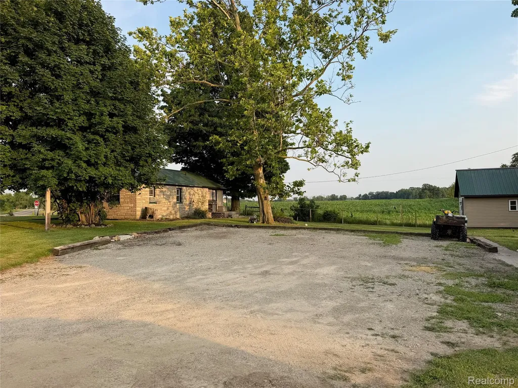 7601 W Us Highway 223 Rome Township MI 49221