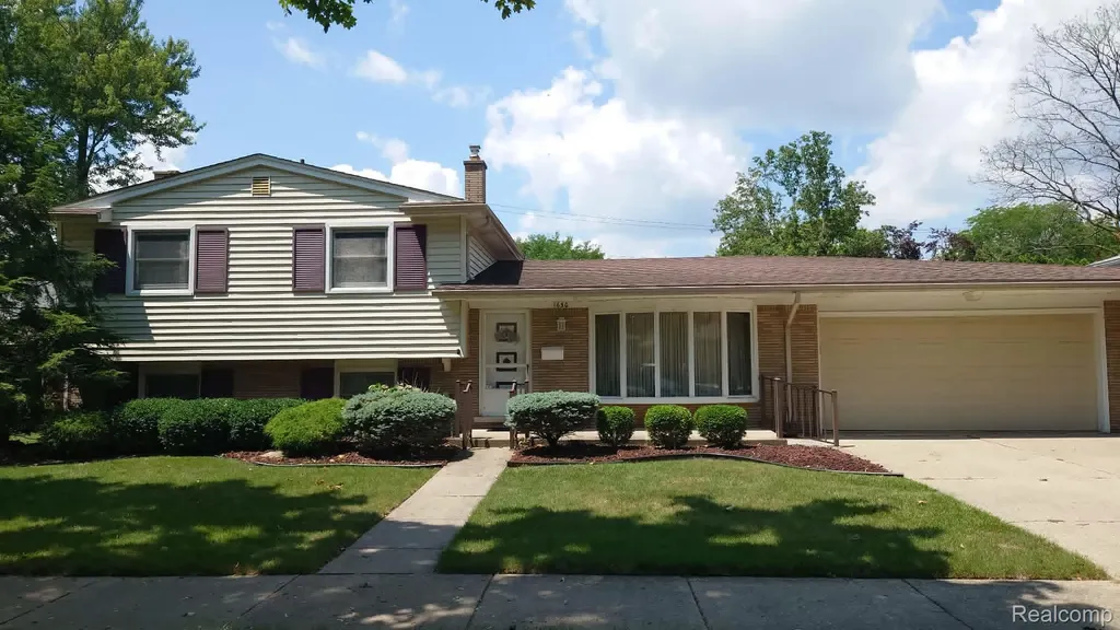 1650 Hawthorne Street Trenton City MI 48183