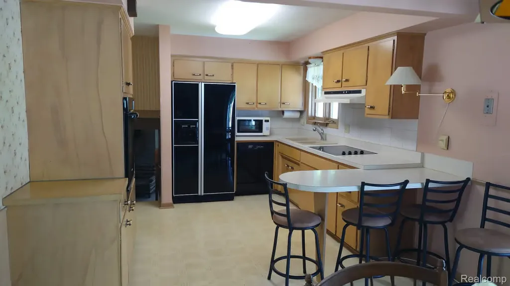 1650 Hawthorne Street Trenton City MI 48183