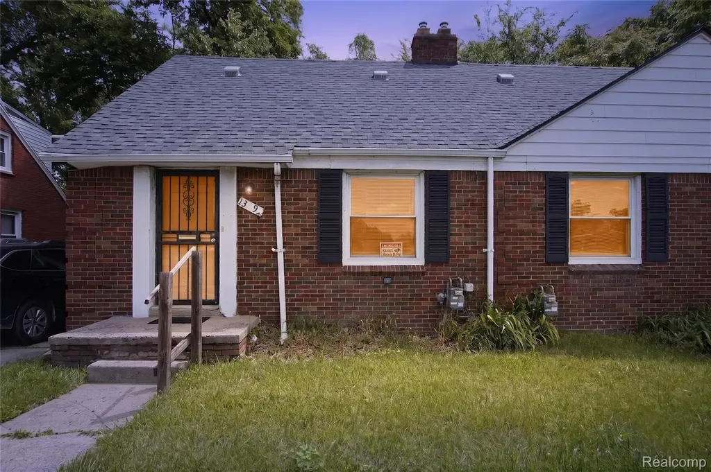 13588- 13592 Southfield Detroit City MI 48227