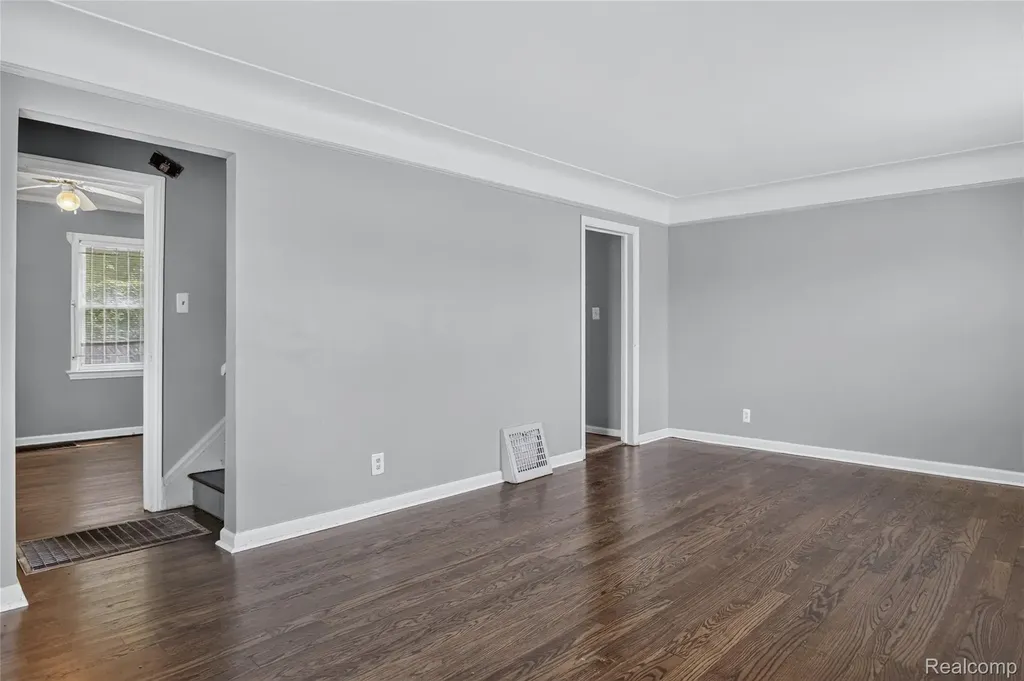 13588- 13592 Southfield Detroit City MI 48227