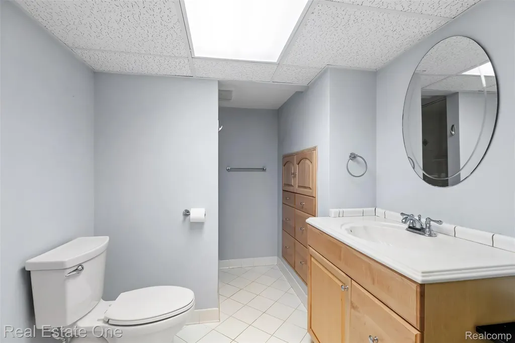 15435 Jonas Avenue Allen Park City MI 48101
