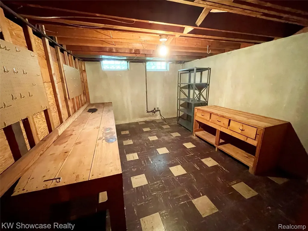 6391 Snow Apple Drive Independence Charter Township MI 48346