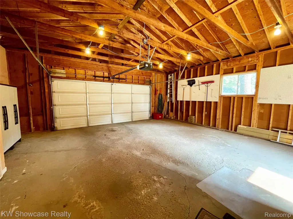 6391 Snow Apple Drive Independence Charter Township MI 48346