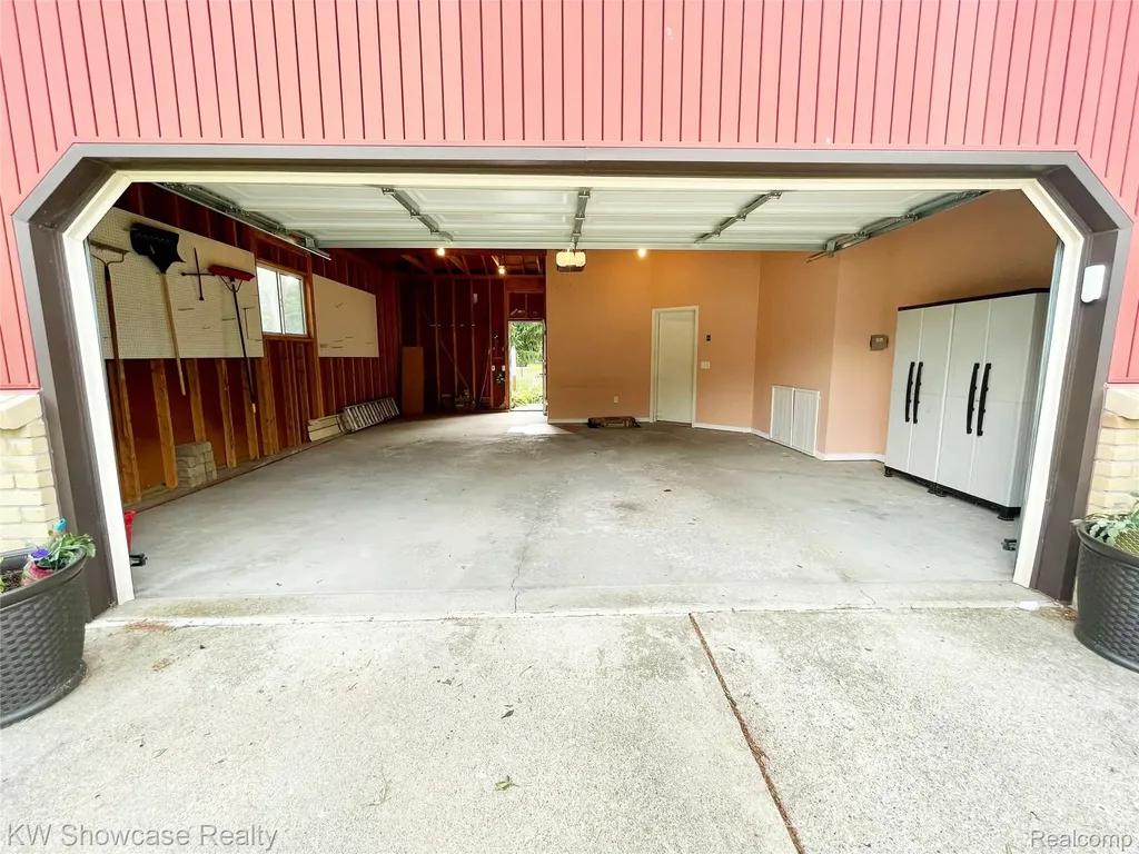 6391 Snow Apple Drive Independence Charter Township MI 48346